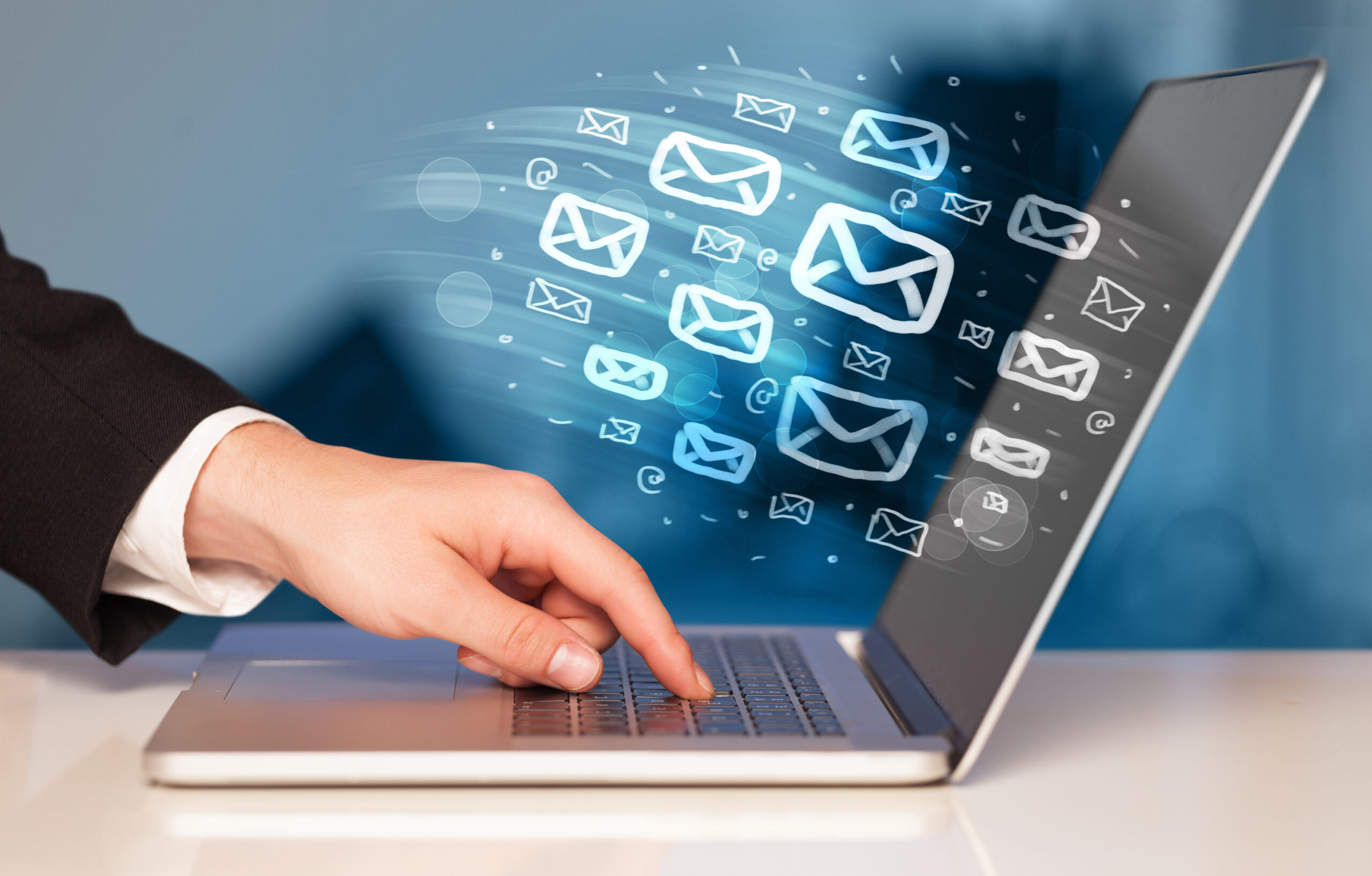 sending-email-messages-using-a-modern-laptop-2026-04-13-23-22-42-utc